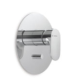 Mitigeur de lavabo avec garniture de vidage 1”1/4. Tuyaux d'alimentation électrique F 3/8”.